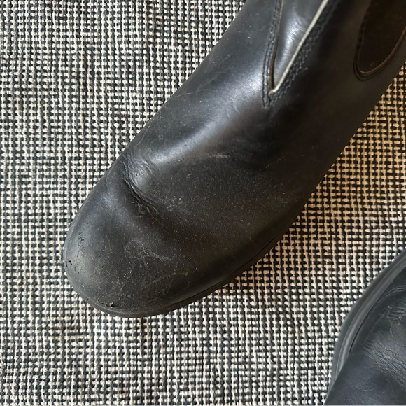 BLUNDSTONE MEN'S CLASSICS
CHELSEA BOOTS - BLACK - Picture 3 of 7